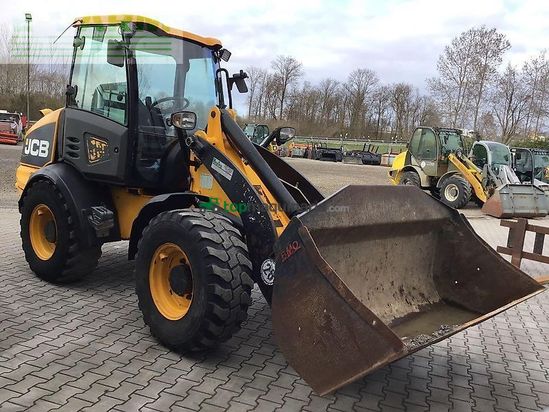 Minicargadora - JCB - 409