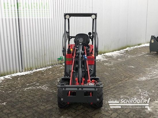 Minicargadora - Schaffer - 1622