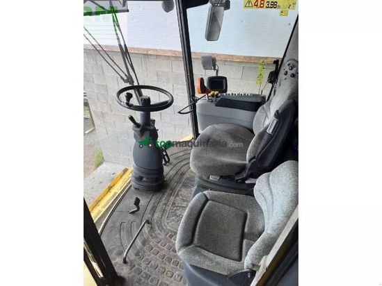 Cosechadora de Cereal - New Holland - cr980