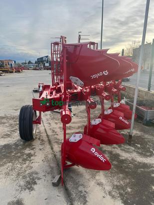 Arado de cohecho, marca Ovlac, modelo NH5 V