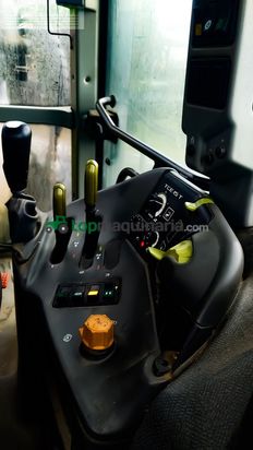 Tractor agrícola - Claas - Ares 697 ATZ