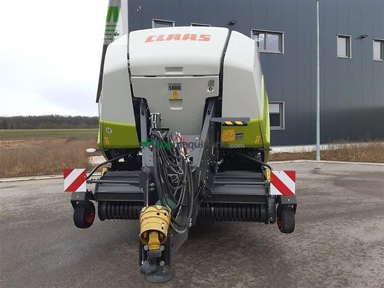 Empacadora gigant - Claas - quadrant 5200 fc evolution