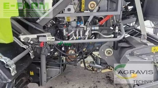 Empacadora gigant - Claas - rollant 454 rc uniwrap