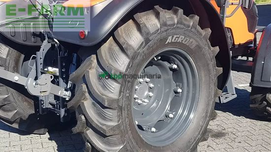 Tractor agrícola - Kubota - m4-063 cab ab 0,99% finanzierung