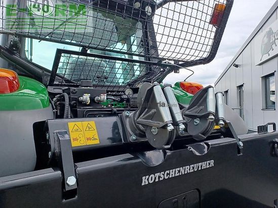 Tractor agrícola - John Deere - 6120m uvv forstschlepper