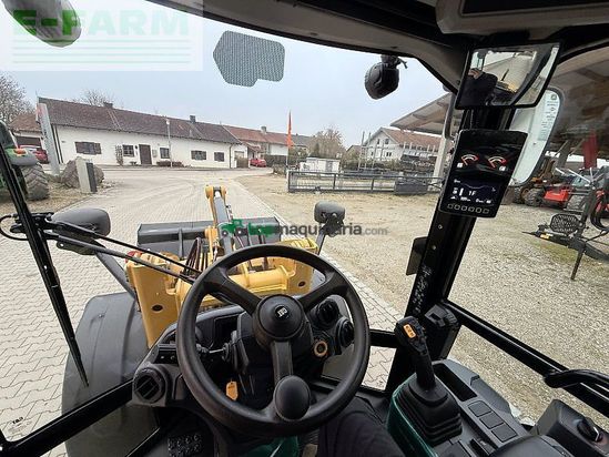 Minicargadora - Caterpillar - 906