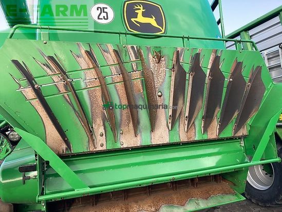 Cosechadora de Cereal - John Deere - t 670 allrad