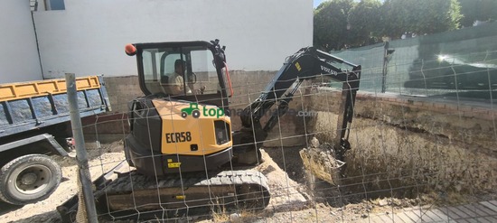 Miniexcavadora VOLVO ECR58D