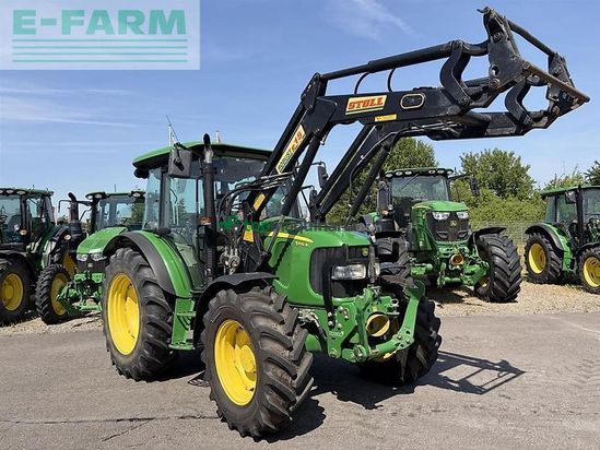 Tractor agrícola - John Deere - 5100r