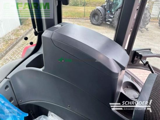 Tractor agrícola - Valtra - t 235 d | unlimited | rtk