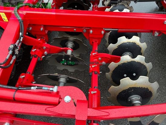 Sembradora - Horsch - pronto 3 dc, frontreifenpacker, nur 216 ha !