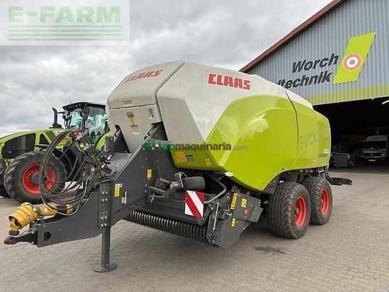 Empacadora gigant - Agram - quadrant 5200 evolution fc tandem