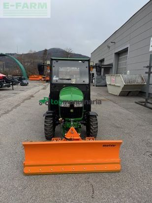 Tractor agrícola - John Deere - 3025e