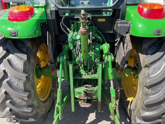 Tractor agrícola - John Deere - 5820