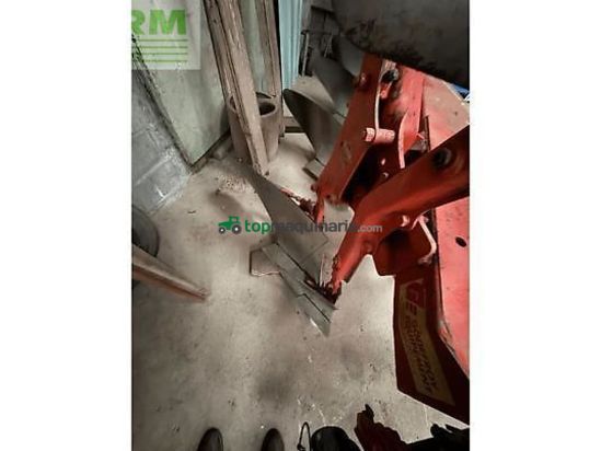 Arado - Kuhn - master 100