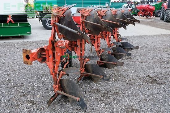 Arado - Kuhn - varimaster 152 5schar