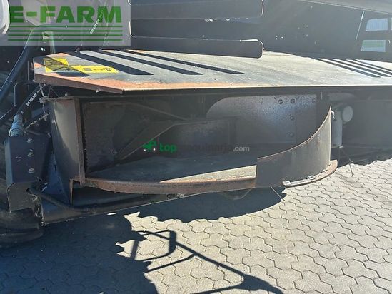 Cosechadora de Cereal - New Holland - cr 8080