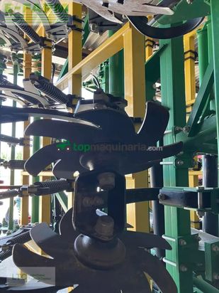 Combinado de siembra -  - stratos sa 750