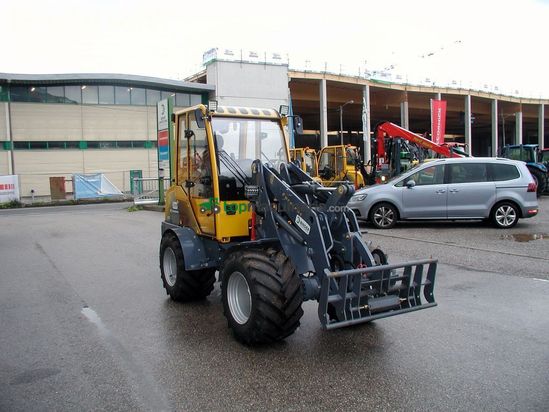Minicargadora - Eurotrac - 850 / w13-cf hoflader