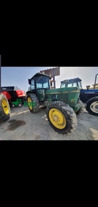 Tractor agrícola - John Deere 3140