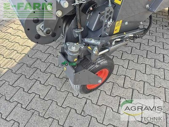 Empacadora gigant - Claas - quadrant 5200 evolution fc tandem