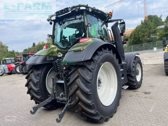 Tractor agrícola - Valtra - t215 d mit rüfa und fk