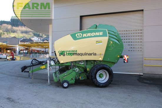 Empacadora gigant - Krone - comprima v 150 xc