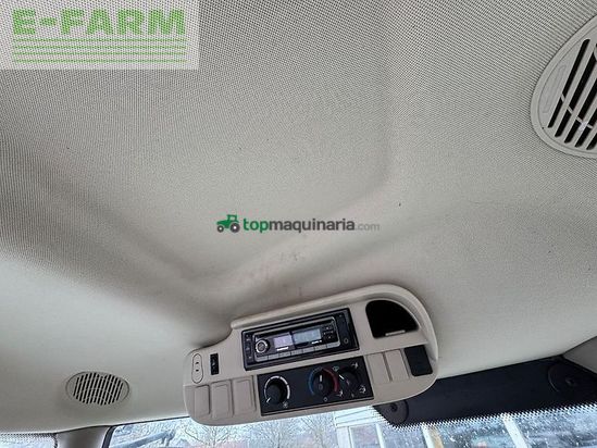 Tractor agrícola - John Deere - 6115r med frontlæsser