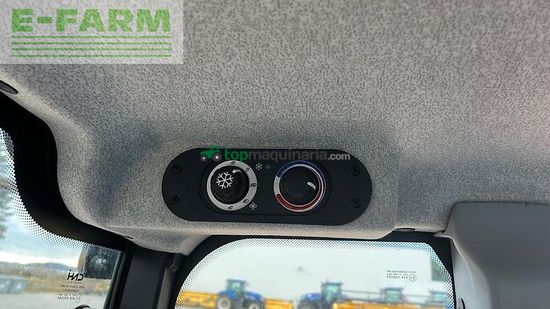 Tractor agrícola - New Holland - t 4.100 f schmalspur obstbau weinbau F