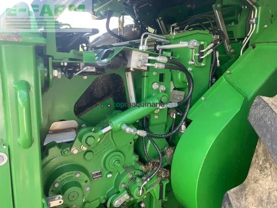 Cosechadora de Cereal - John Deere - 8200