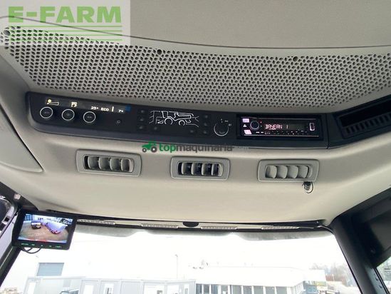 Cosechadora de Cereal - Claas - trion 530 mit sw v 680