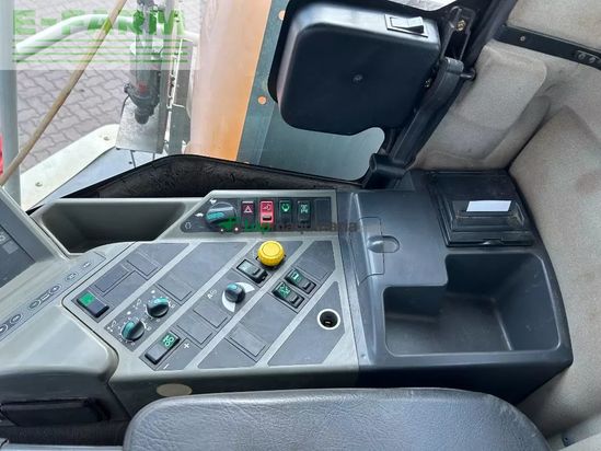 Cosechadora de Cereal - Claas - jaguar 870 mit kemper 360 und pu
