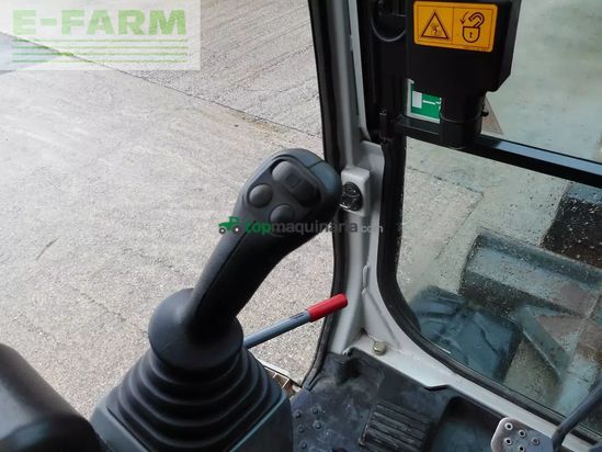 Excavadora - Takeuchi - tb 250 ( 4.965kg ) hydr. sw + 2 löffel + alle le