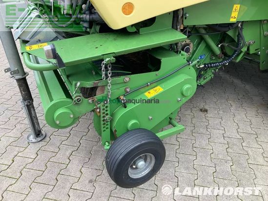 Empacadora gigant - Krone - comprima cv 150 xc