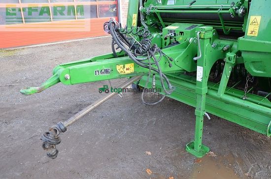 Empacadora gigant - John Deere - 990