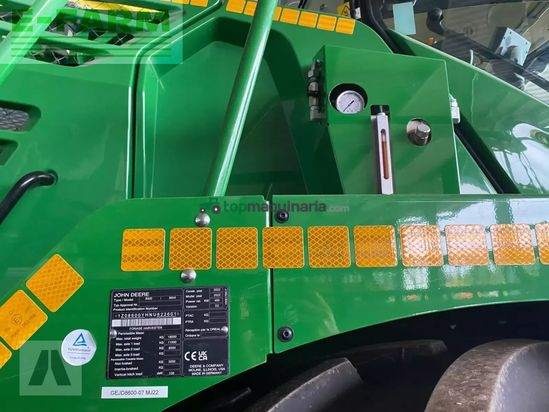 Cosechadora de Cereal - John Deere - 8600i