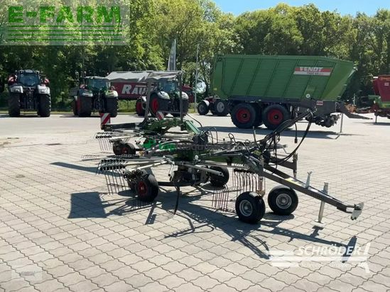Rastrillo - Fendt - former 1502