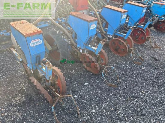 Sembradora monograno mecanica - Monosem - semoir monograine pnu monosem