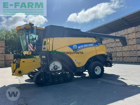 Cosechadora de Cereal - New Holland - cr 8080