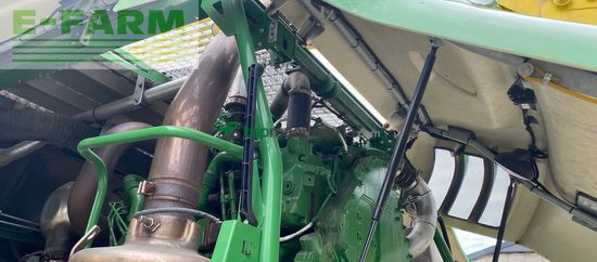Cosechadora de Cereal - John Deere - 8300