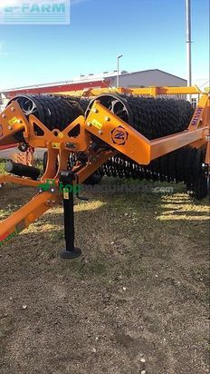 Grada de disco -  - moro arartri mantis6.3