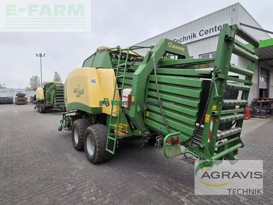 Empacadora gigant - Krone - big pack 12130 xc