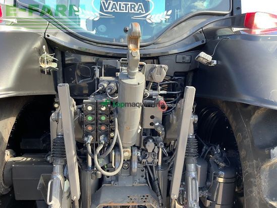 Tractor agrícola - Valtra - n175 active tractor (st24335) Active