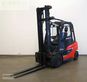 Elevadora - Linde - h 30 d 1202