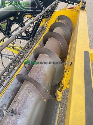 Cosechadora de Cereal - New Holland - cs 660
