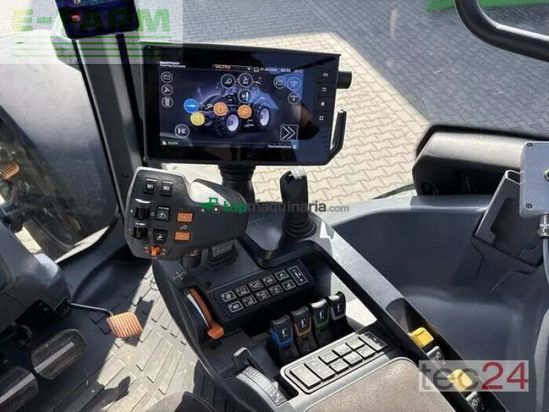 Tractor agrícola - Valtra - q305