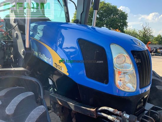 Tractor agrícola - New Holland - tsa 135a tractor (st26741)