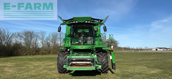 Cosechadora de Cereal - John Deere - S785