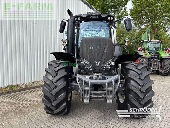 Tractor agrícola - Valtra - s 394 - rüfa