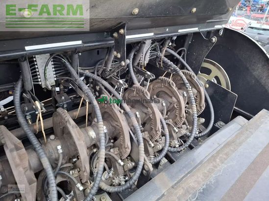 Empacadora gigant - New Holland - bb 9070 / bb9070